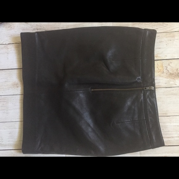 Michelle Mason leather miniskirt - Picture 3 of 4